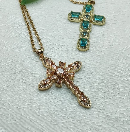 Μοντέρνοι Σταυροί Με Λίθους